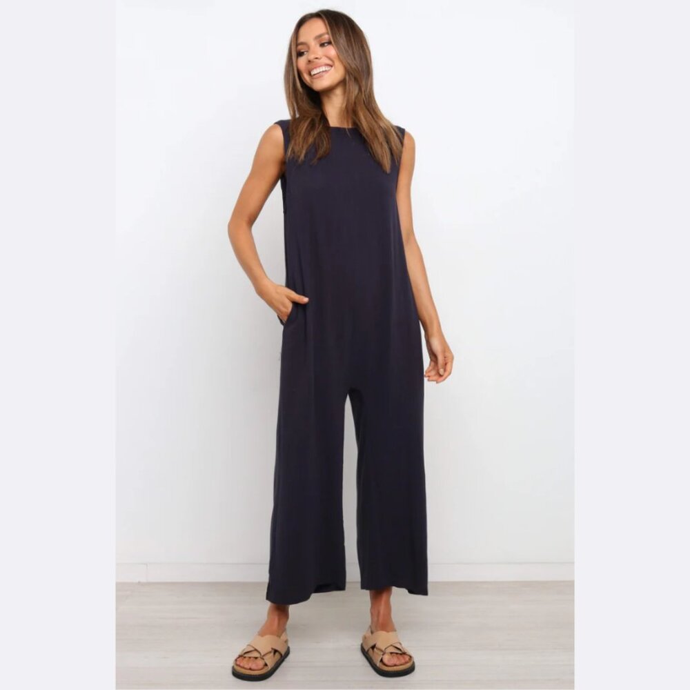 Petal & Pup Yardlee Modern Minimalist Navy Linen Blend Wide Leg Jumpsuit Size